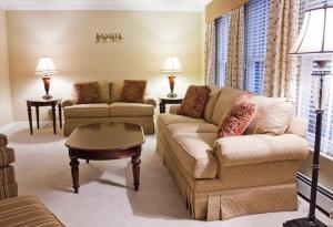 Therese Interior Design - Formal Family Flair